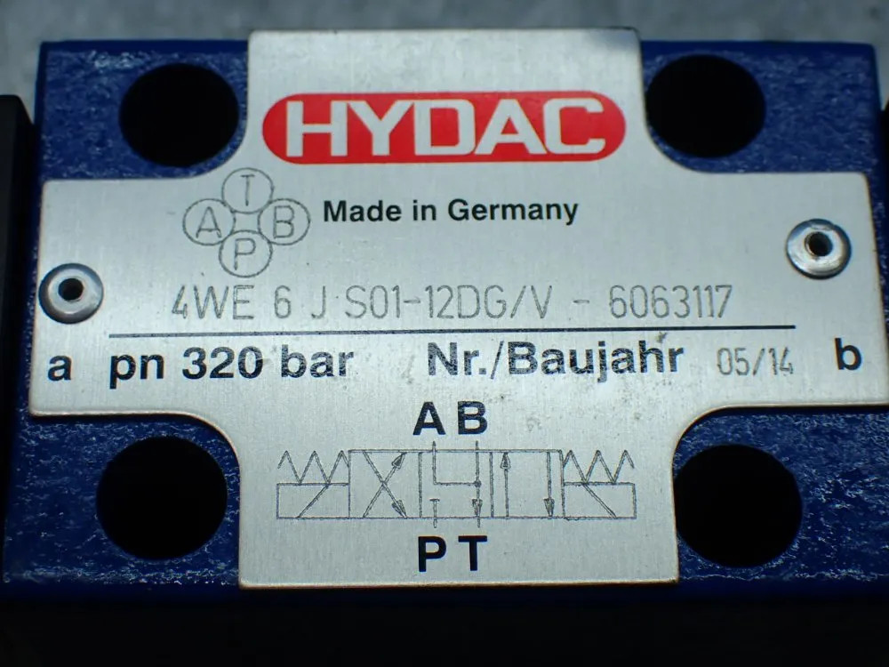 HYDAC HYDRAULIC DIRECTIONAL SPOOL VALVE. 4WE 6 J S01-12DG/V-6063117