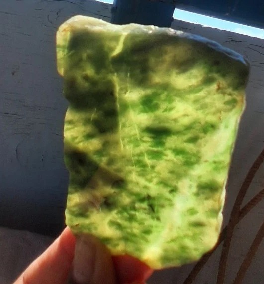 Vesuvianite Jade Slab California Semi Translucent Apple Green
