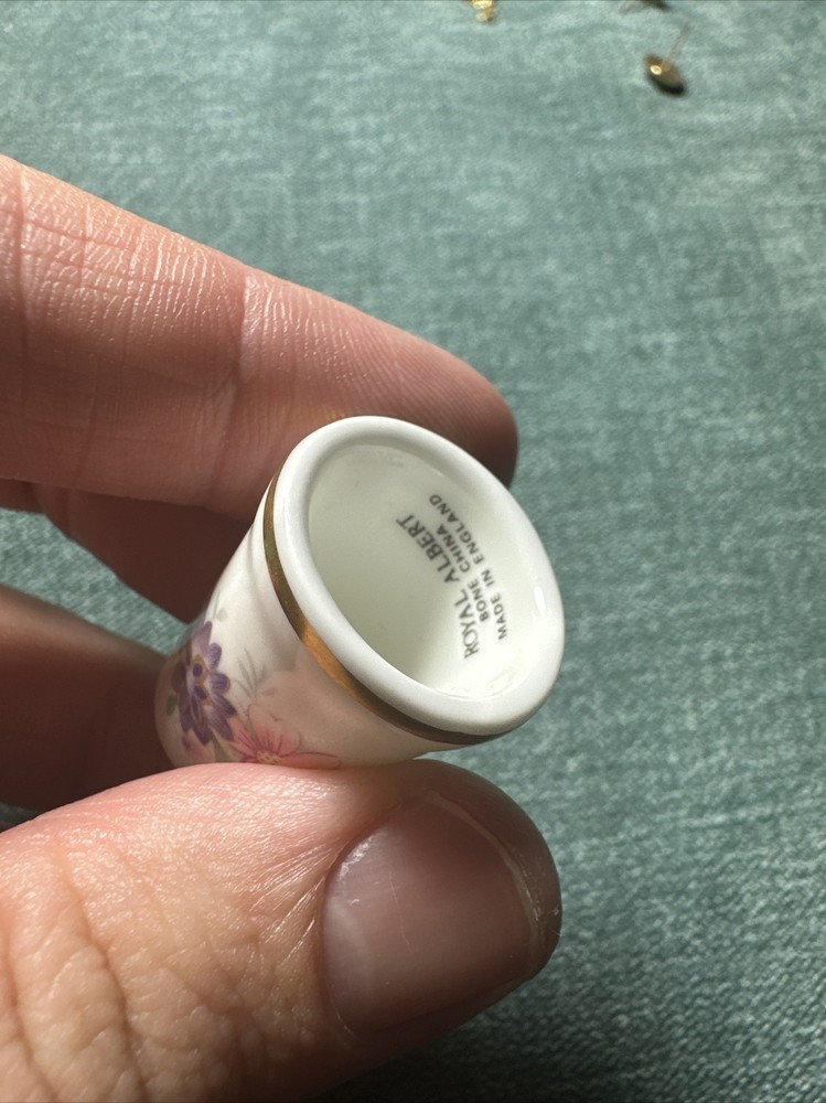 Vintage Bone China Thimble