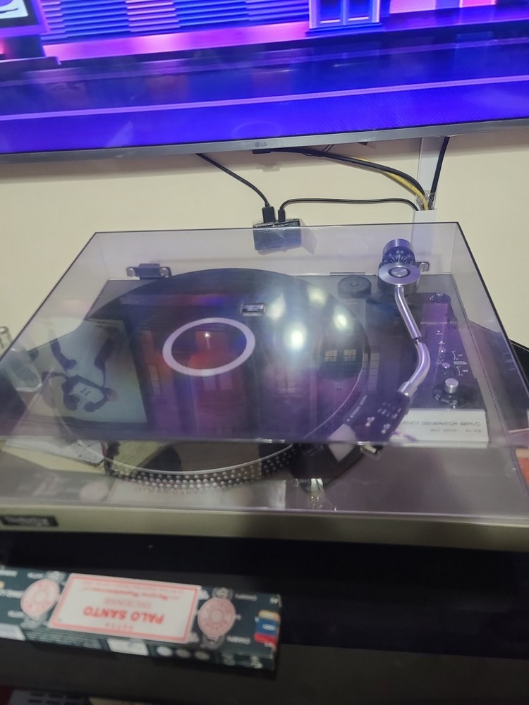 Technics SL-23 Professionally Serviced Shure R1000XT