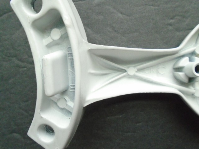HAMPTON BAY CEILING FAN REPLACEMENT ARM/BRACKET/BLADE BRIGHT WHITE 3/05 CLI-2