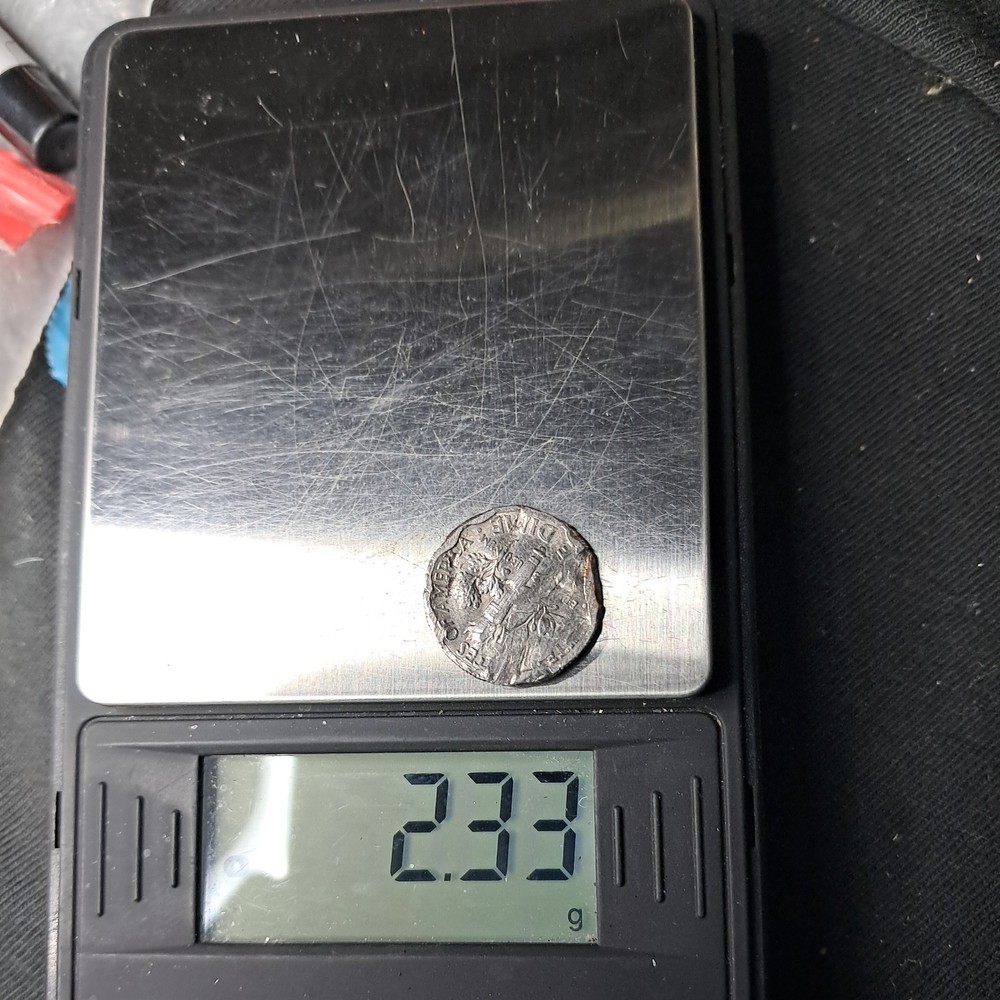 STRIKE ERROR? EXTRA WEIGHT?WEAK FEATURES? ALL MINT ERRORS? 2011 D US DIME #603