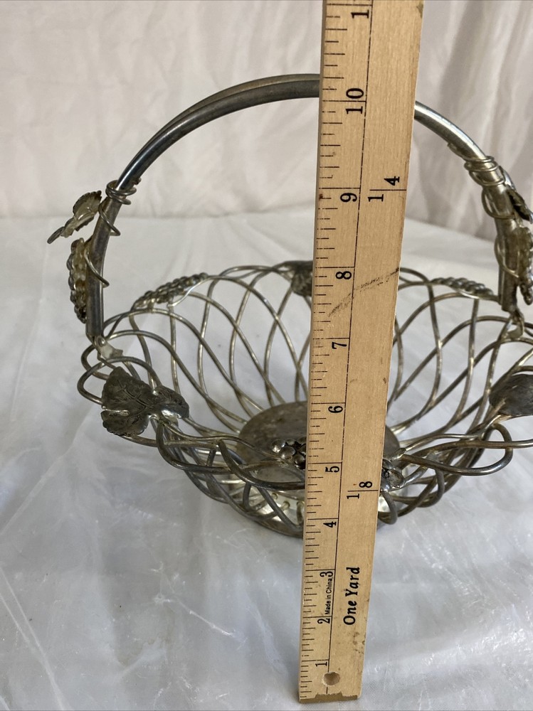 Vintage Godinger Silver Art Grape Leaf Basket Silverplate Fruit Centerpiece