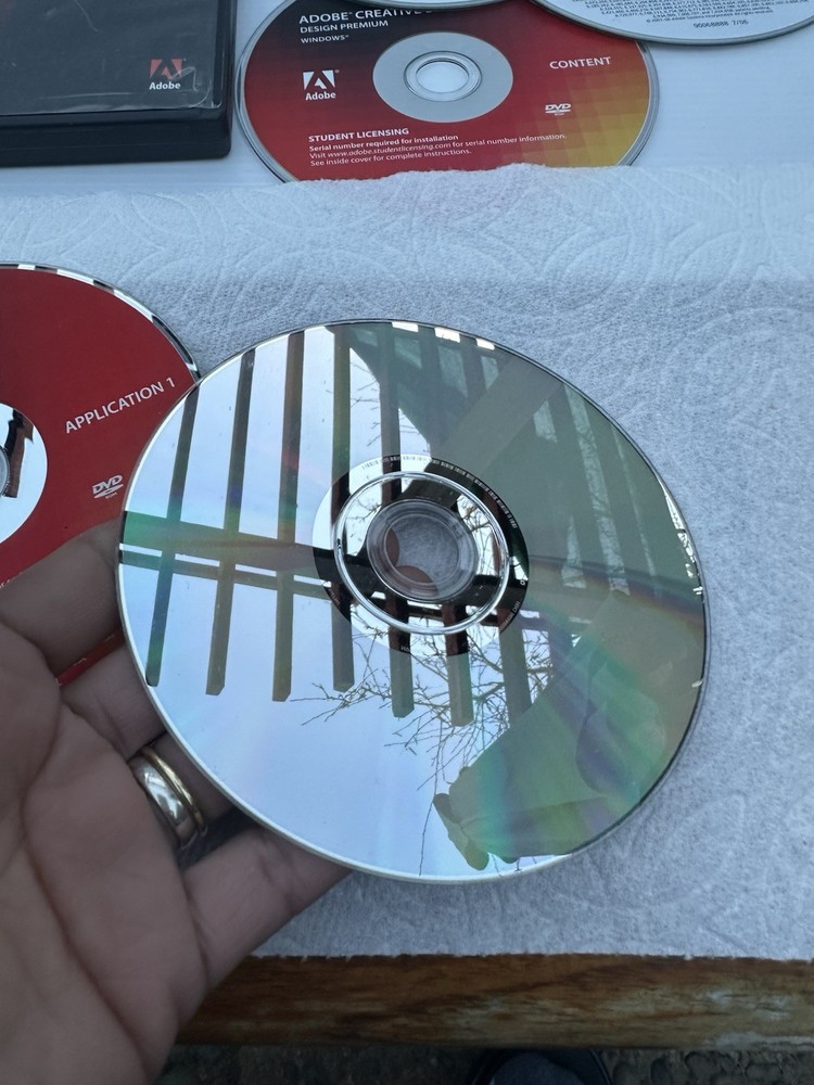 Ad0be Creative Suite 4 CS4 Design Premium Windows Student Version w/ Serial #