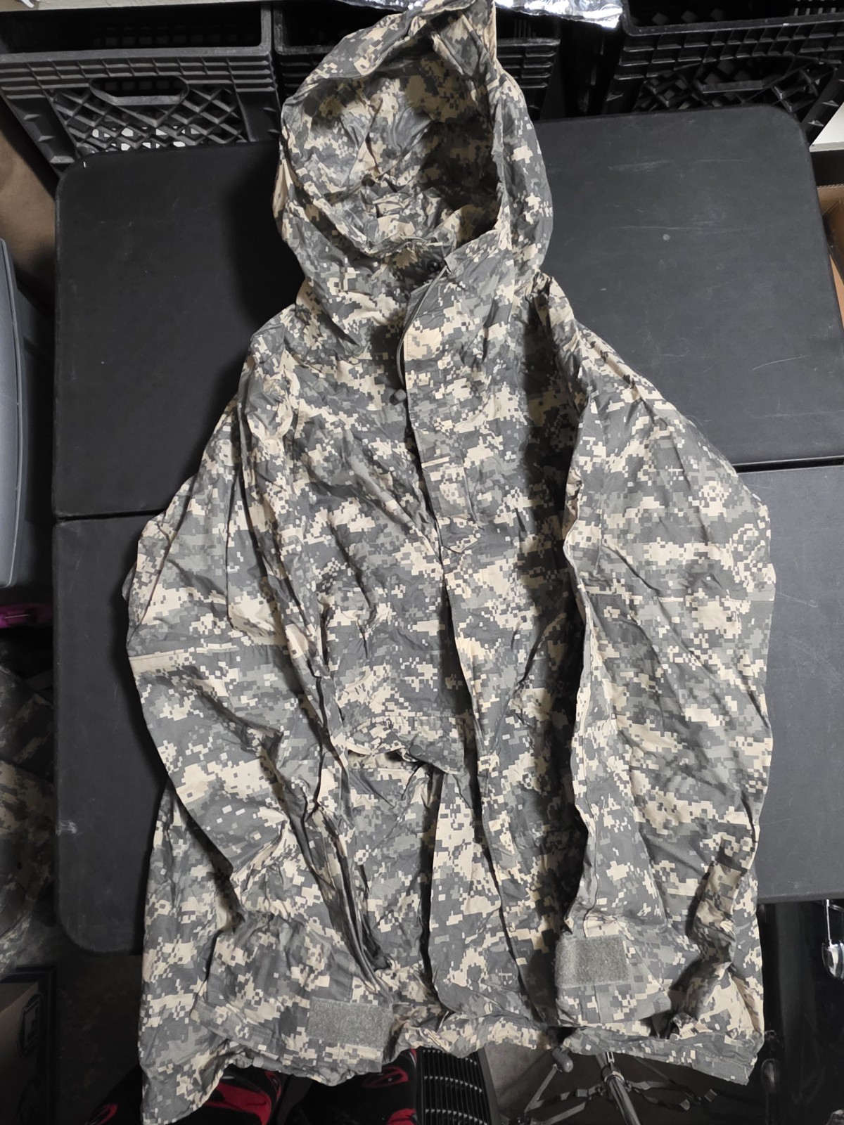 LOT Army MOLLE UCP woodland pouches assault pack protective undergarment gloves