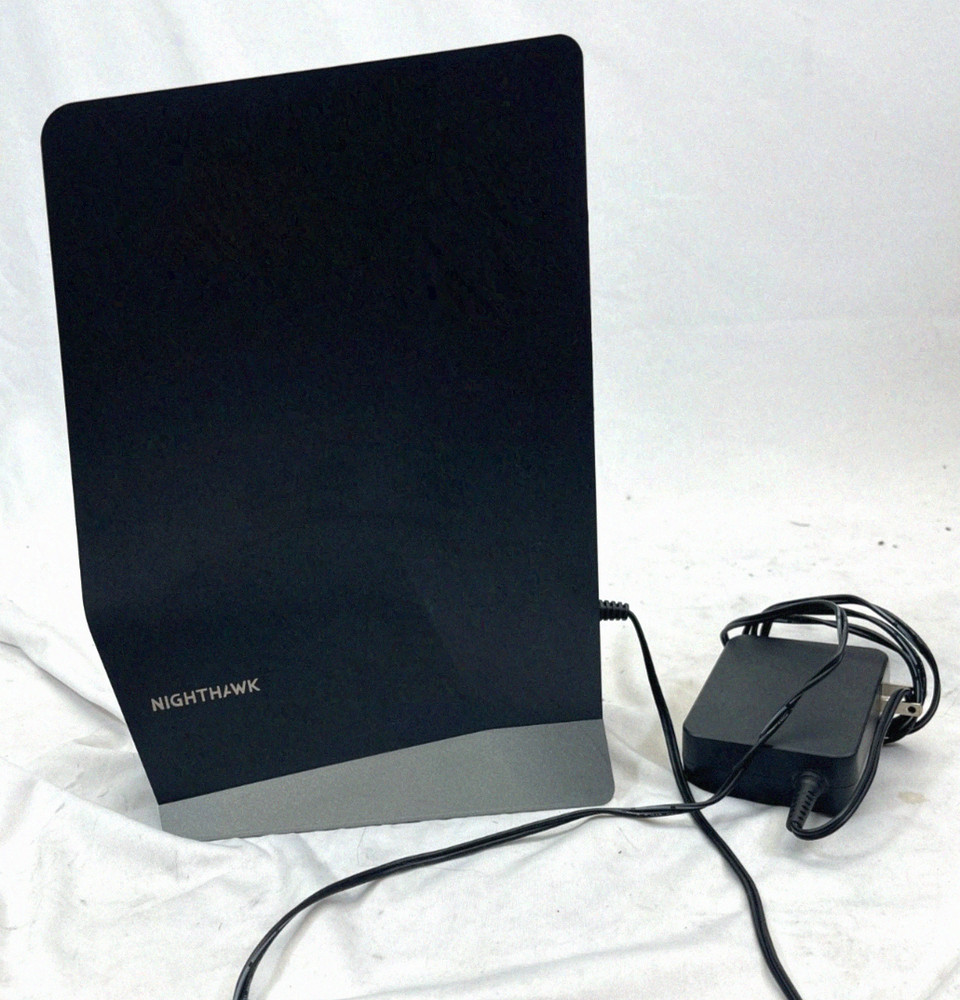 Netgear Nighthawk AX8 AX6000 Wi-Fi 6 Mesh Range Extender EAX80