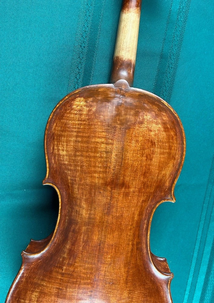 Old Full Size Violin With Hard Case And Bow