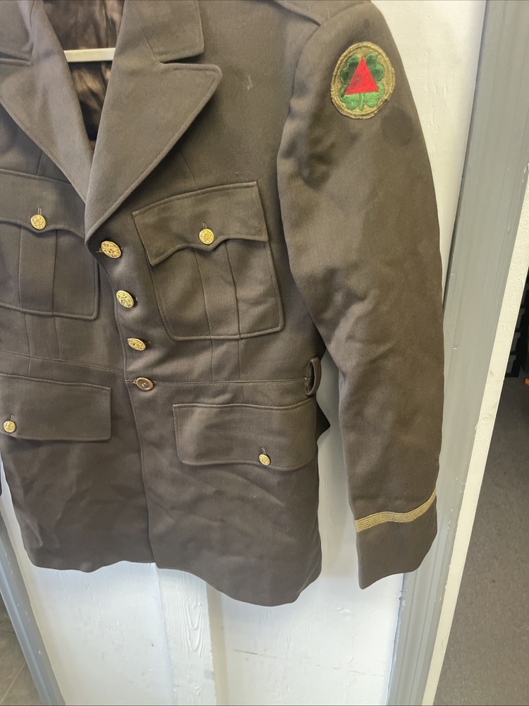 WWII US ARMY OFFICERS JACKET