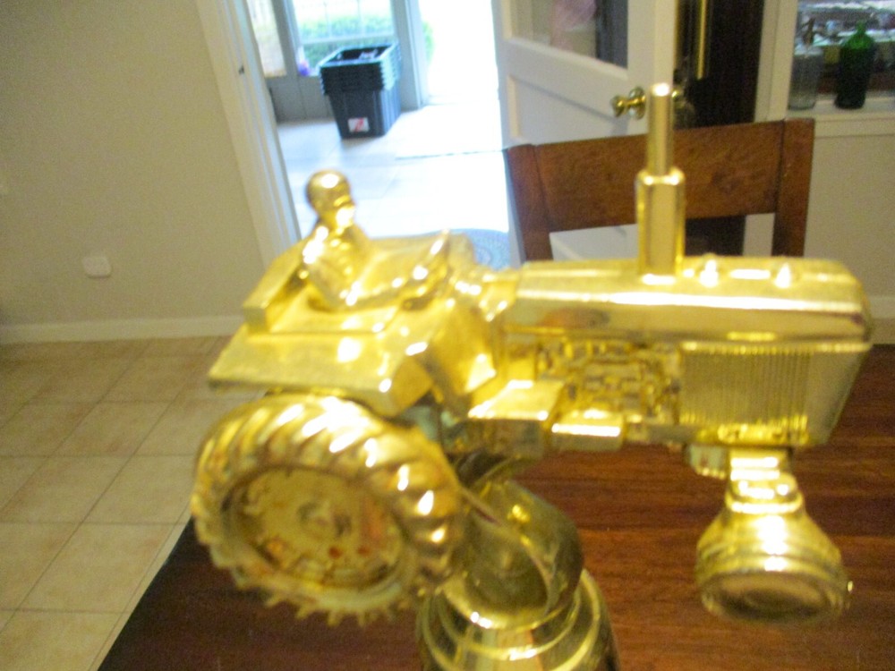 VINTAGE DATED TRACTOR PULLING TROPHY