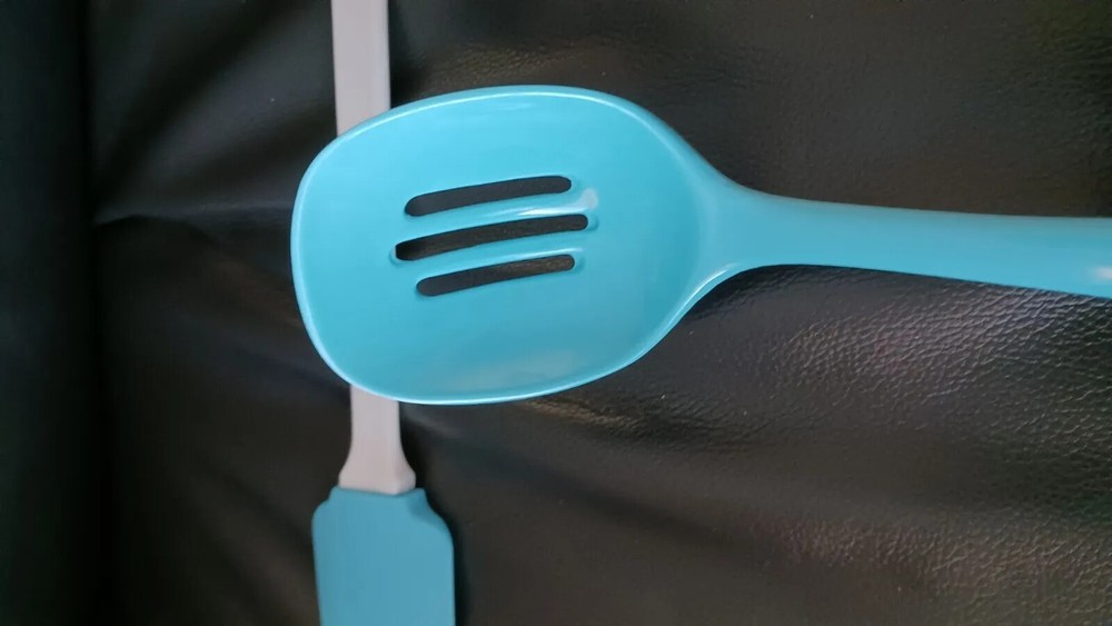 Slotted Spoon and Spatula/Scraper, Blue