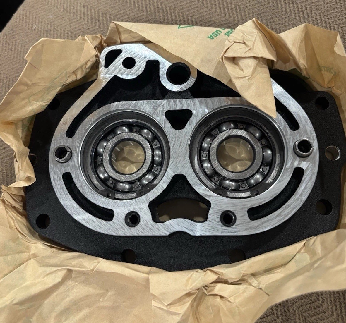 Harley Davidson H-D Housing Assy Trans/Main W/Brgs. 35252-93B NEW OEM 93-05