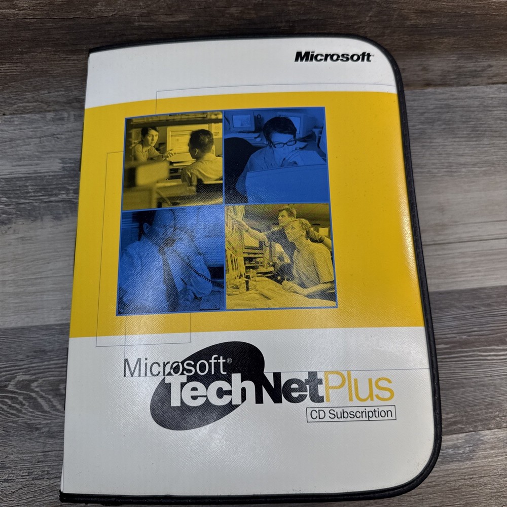 Microsoft TechNet Plus CD Subscription Binder 92 discs 1999-2000 Compete Sets
