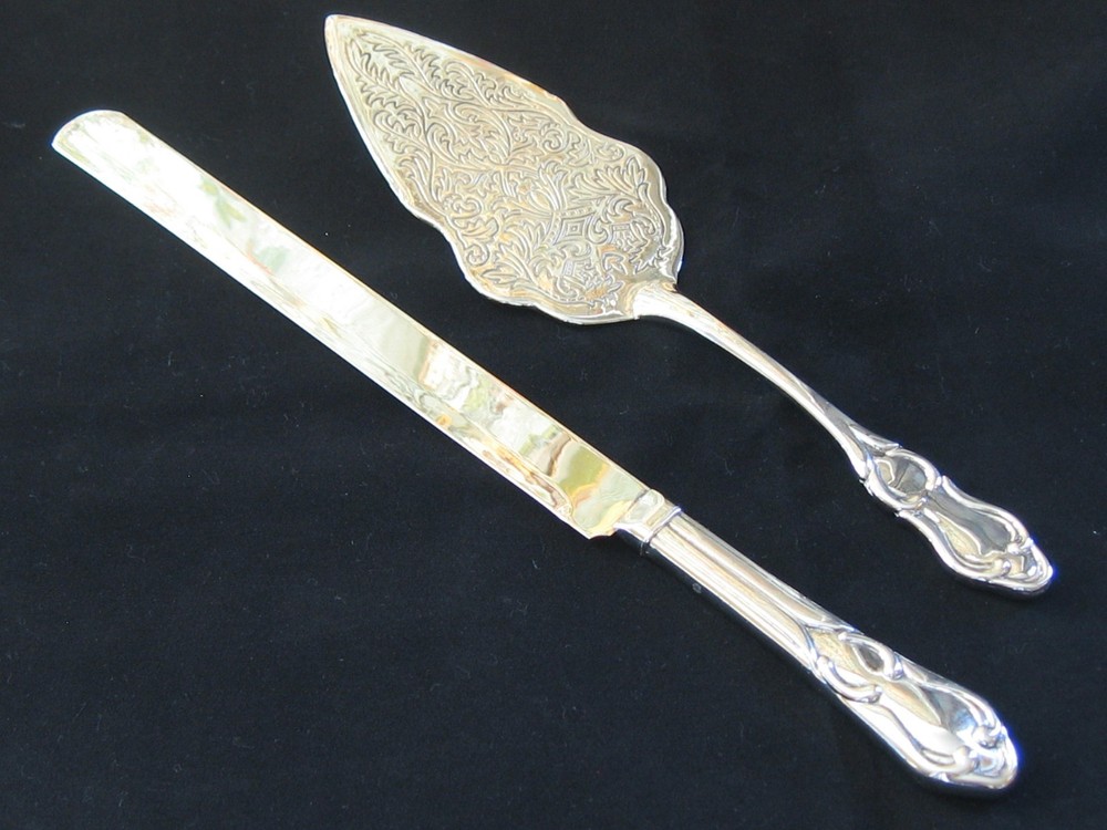 Silver Cake Serving Set
