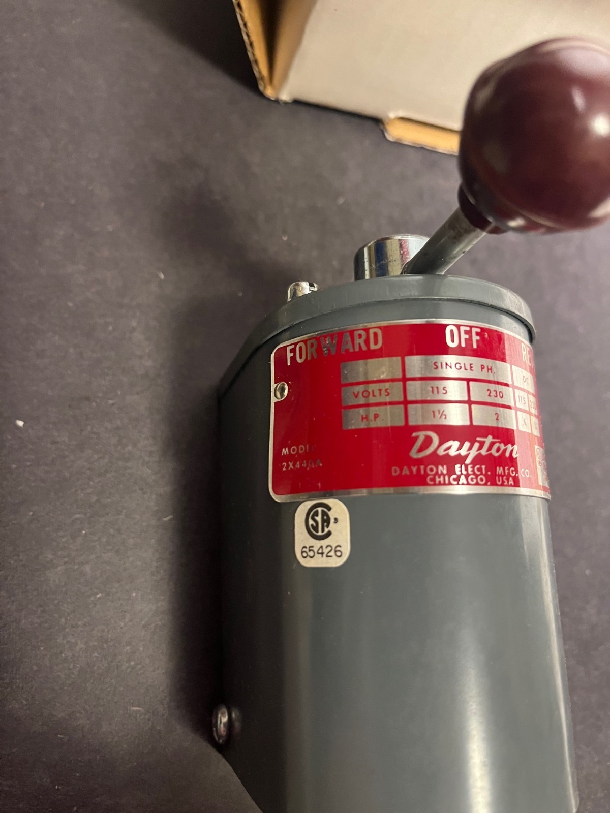 NIB Dayton 2X440A Motor Reversing Switch