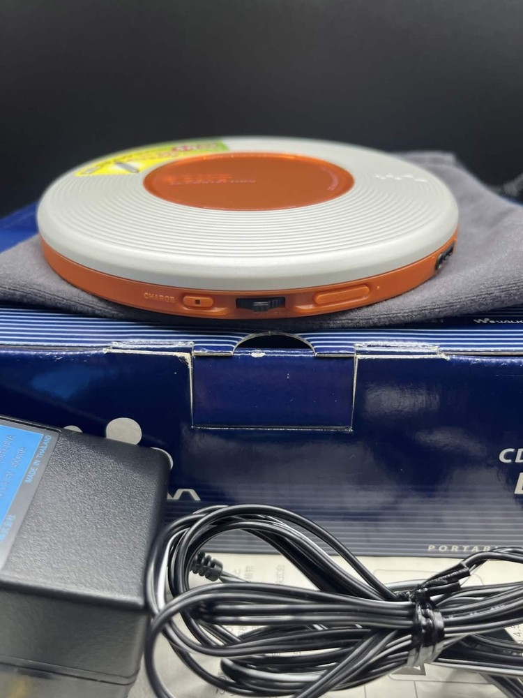 Sony D-EJ785 CD Walkman CD Player Tested Working Boxed