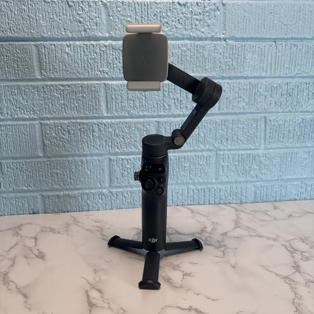 DJI Osmo Mobile 7P Gimbal Stabilizer 3-Axis Foldable Android iPhone
