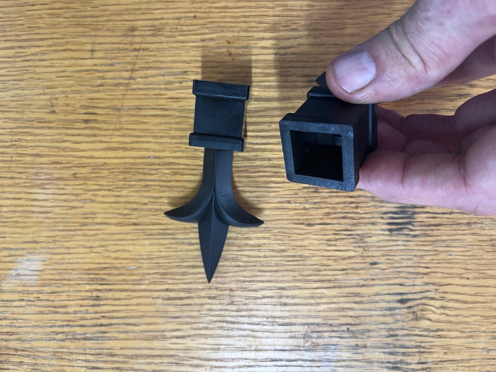 Lot of 50 Black Plastic 3/4 inch picket fence finials