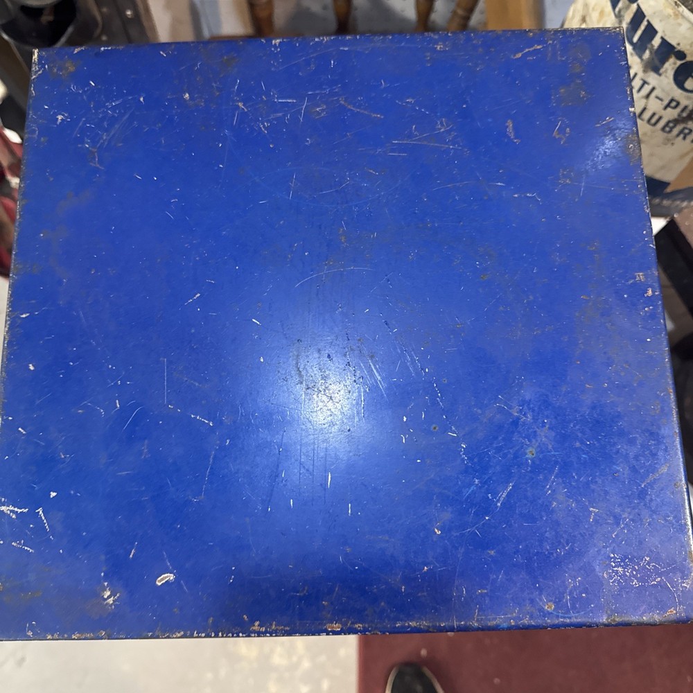 Comax Brake Lining Cabinet Advertising