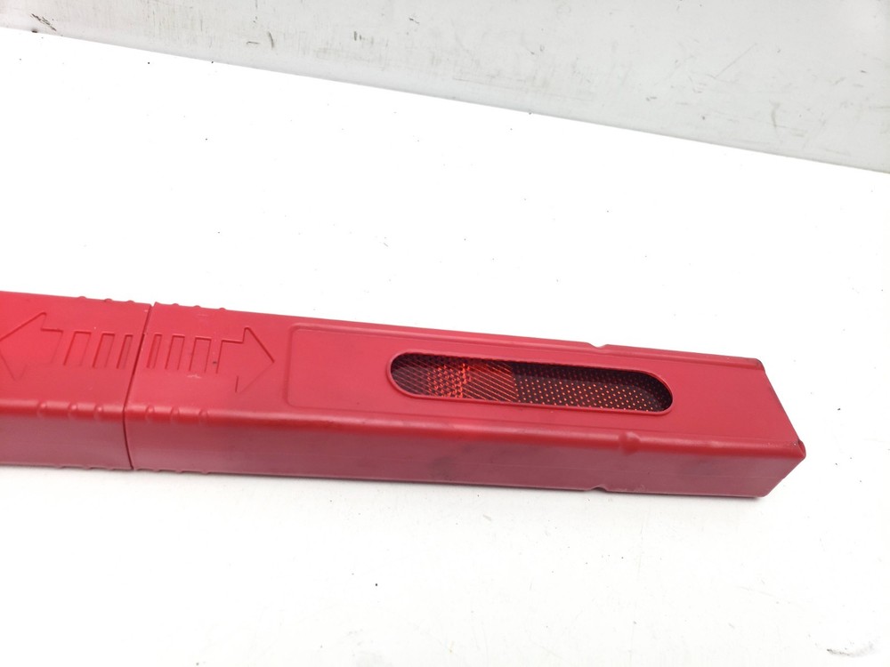 AUDI A4 B9 2016 EMERGENCY WARNING HAZARD TRIANGLE 8T0860251