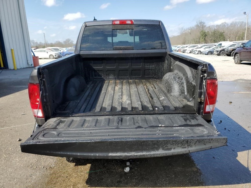 2016 Dodge RAM 1500 Air Shutter