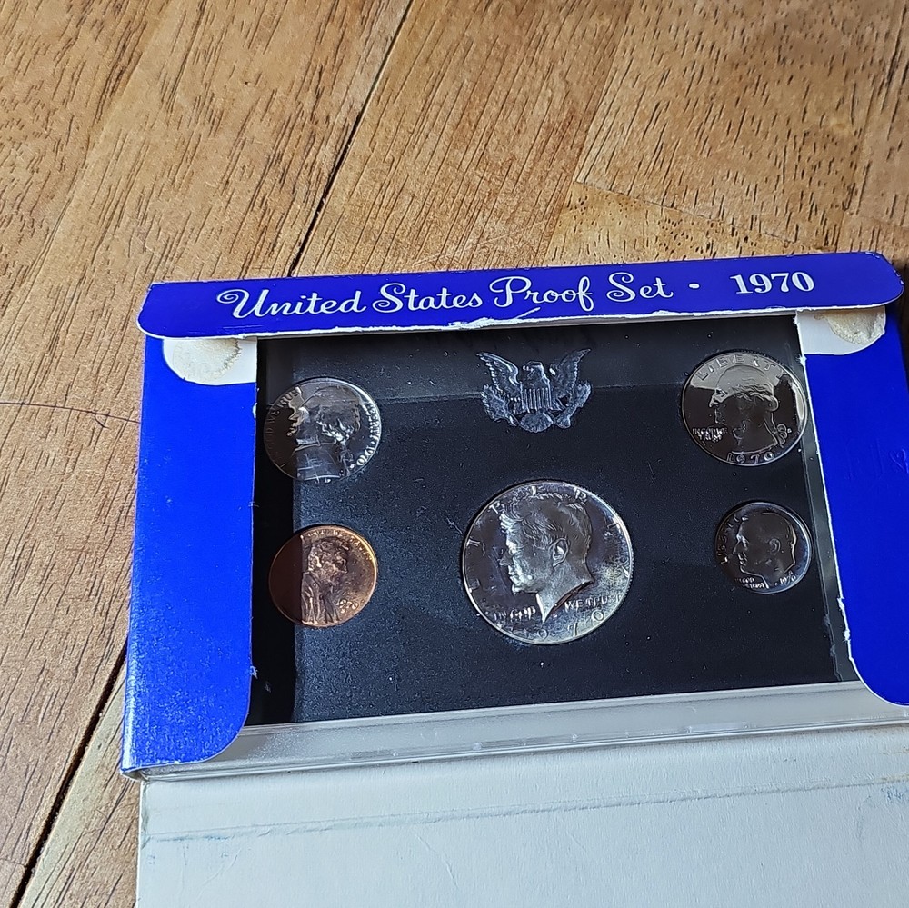 1970 S Large Date Cent US Mint Proof Set 40% Silver Kennedy Half