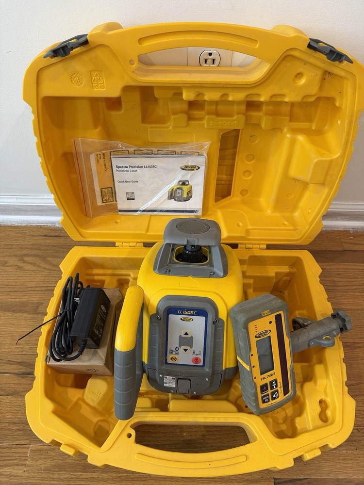 Spectra Precision Rotating Laser Level LL1505C With HL760 Receiver