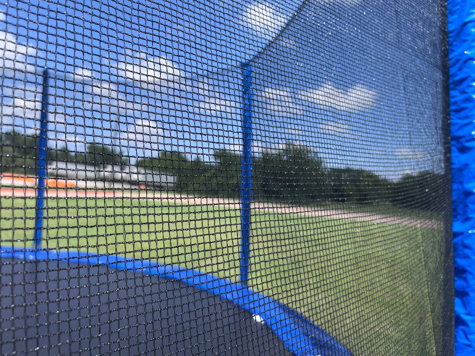 15FT Trampoline for Outdoor Recreation with Net & Ladder for Children and Adults