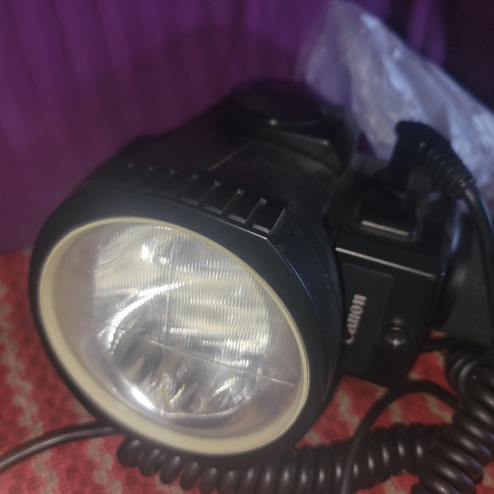 Canon Speedlite 480 EG Flash Gun + Diffuser Free 2 Ship