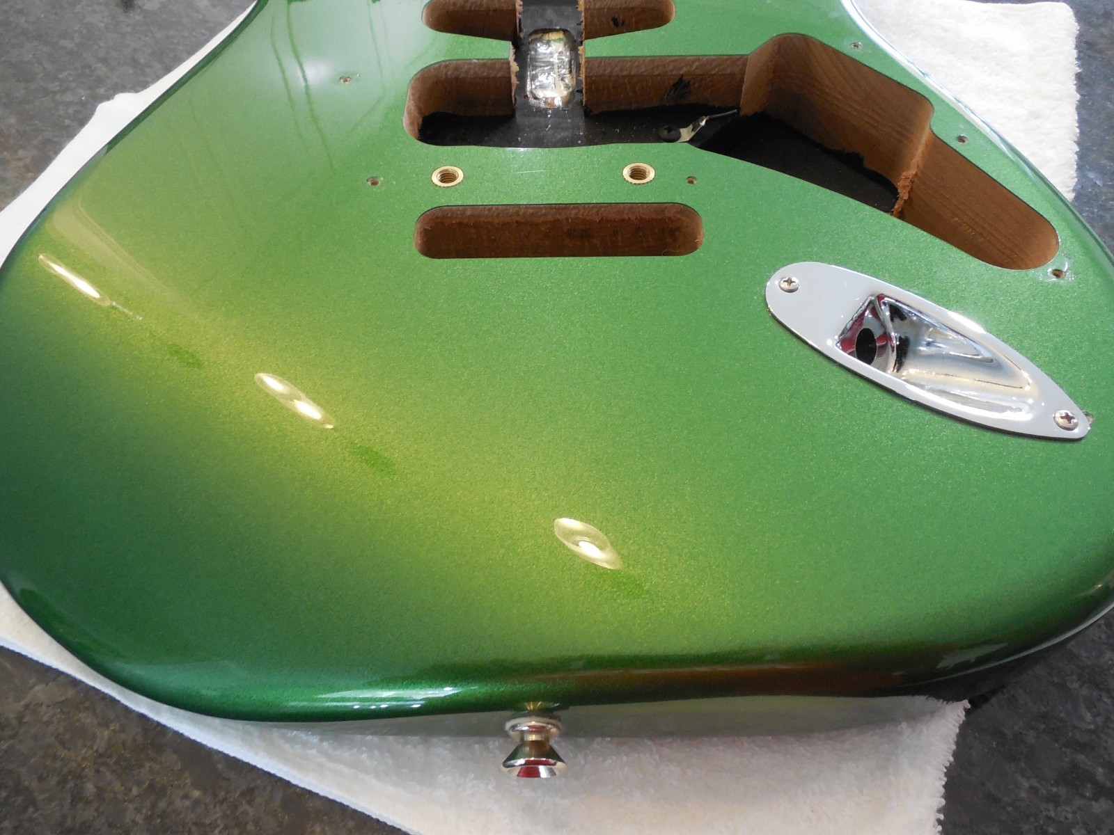 Fender Stratocaster Harvest Green MIM Body Plus Extras Loaded pickguard. #READ#