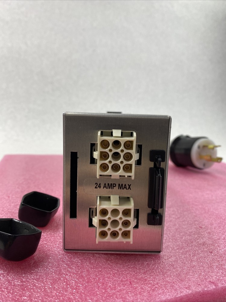 EMC 100-885-138 Single Phase distribution panel Carling E242543