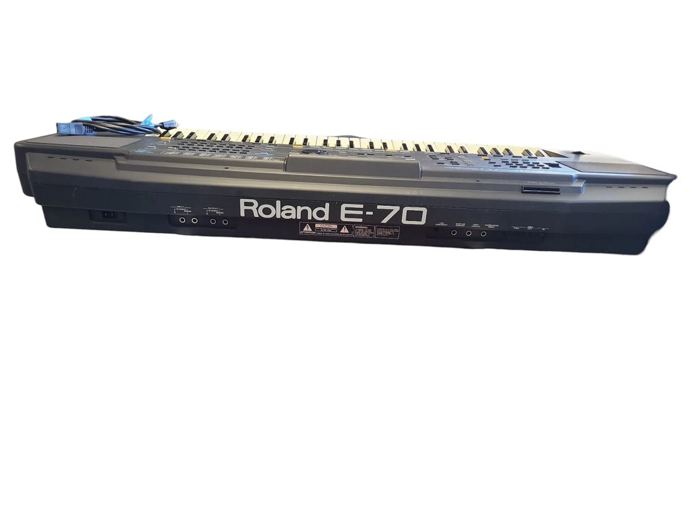 Roland E-70 Intelligent Synthesizer