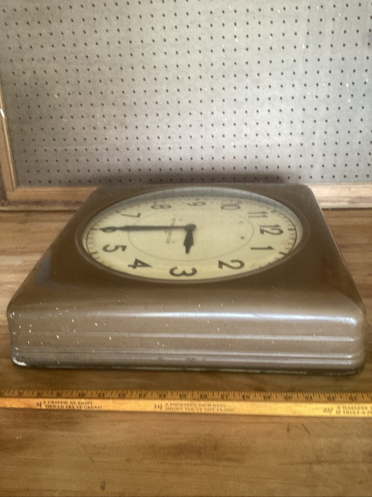 Self Winding Clock Co New York Wall Clock 19 Inches Square with Pendulum
