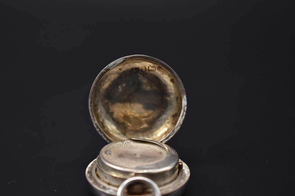 Victorian Sterling Silver Sovereign Case 1900