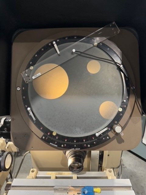 MITUTOYO #PH-350 14” Optical Comparator Bench Type & Stand #7292