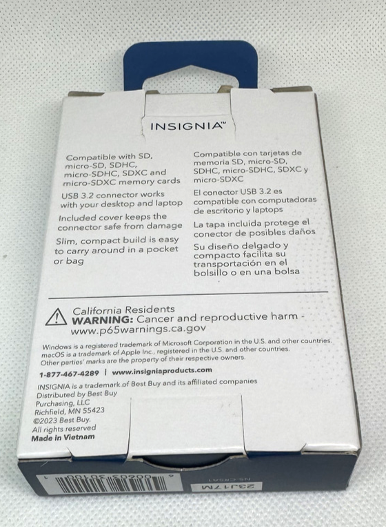 Insignia USB 3.2 SD and microSD Memory Card Reader - Black - NS-CRSA1