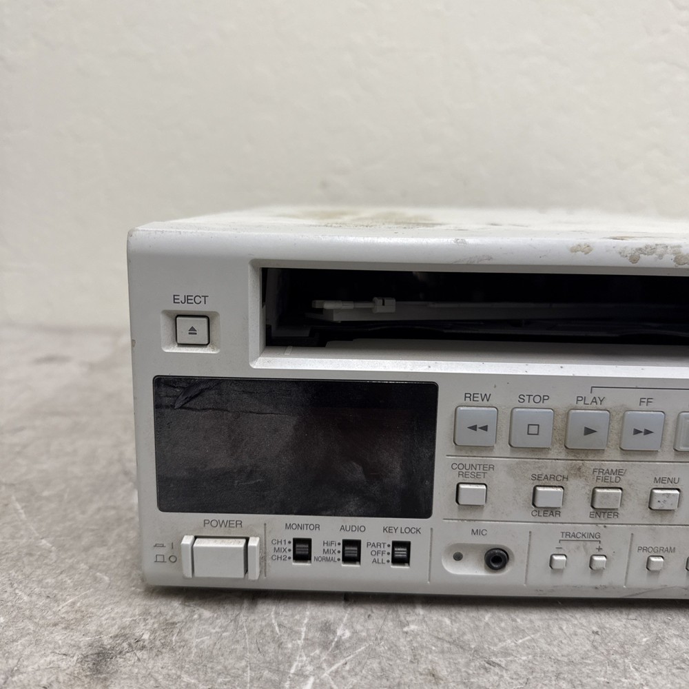 Mitsubishi MD3000 Medical Recorder *untested* READ