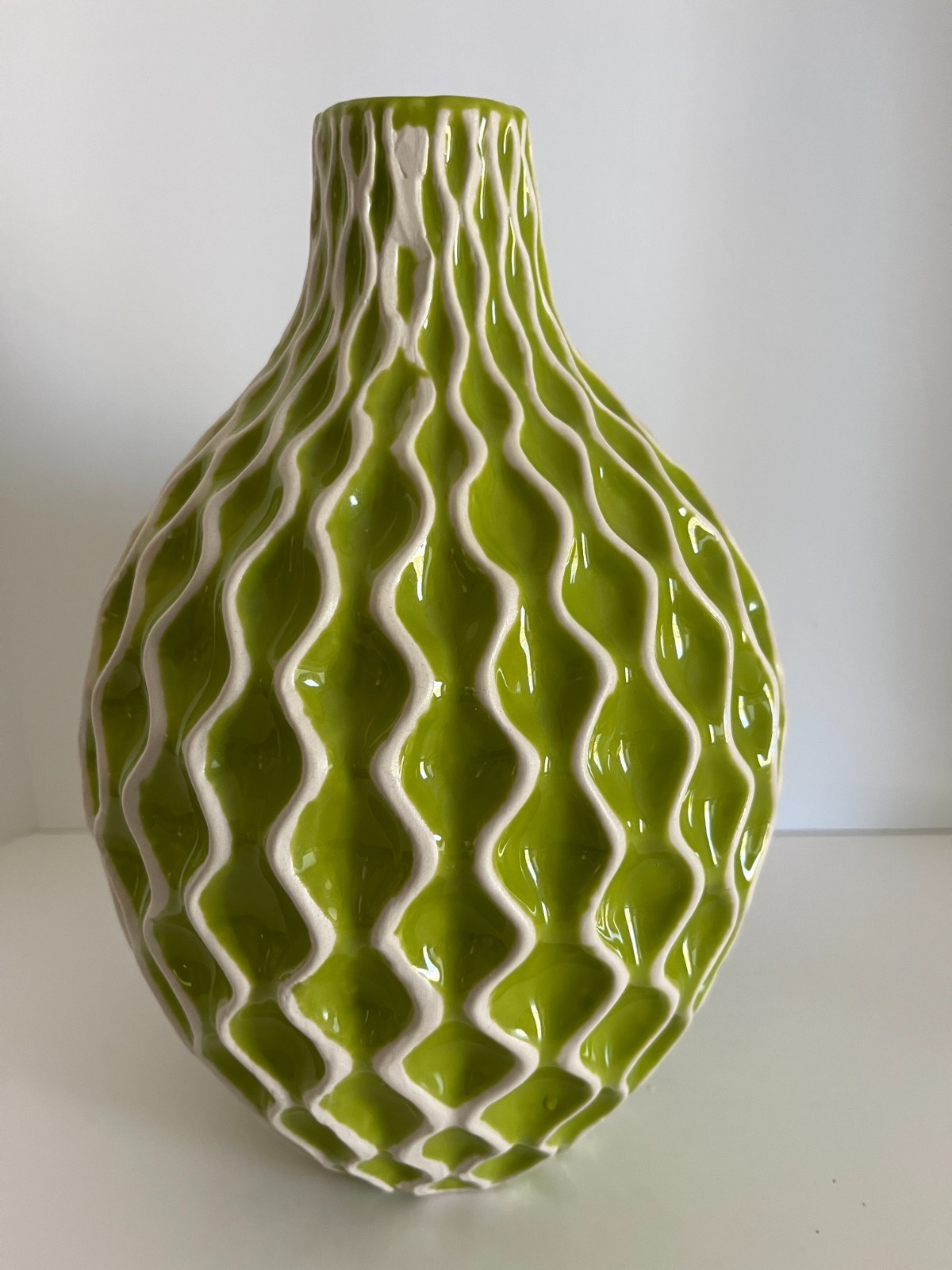 Modern Raised Wavy Design Vases Set of 3