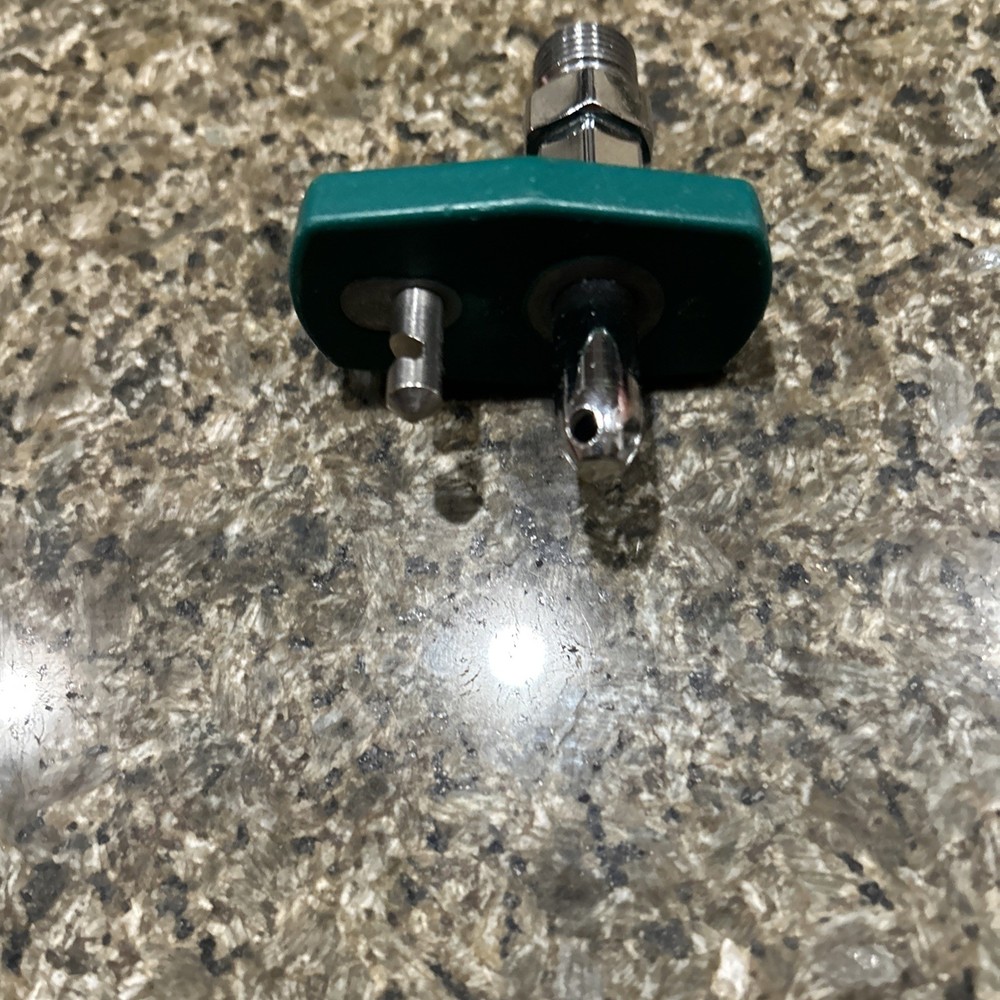 Chemetron Oxygen Adapter Piece.