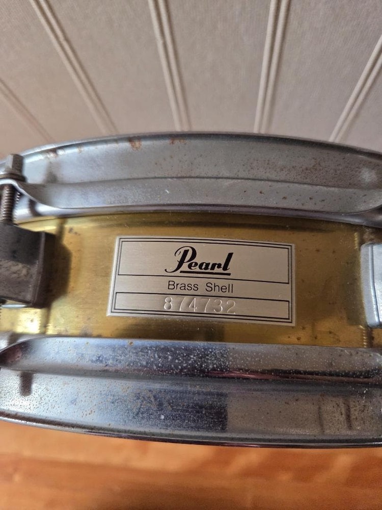 Pearl Brass Shell Snare Drum