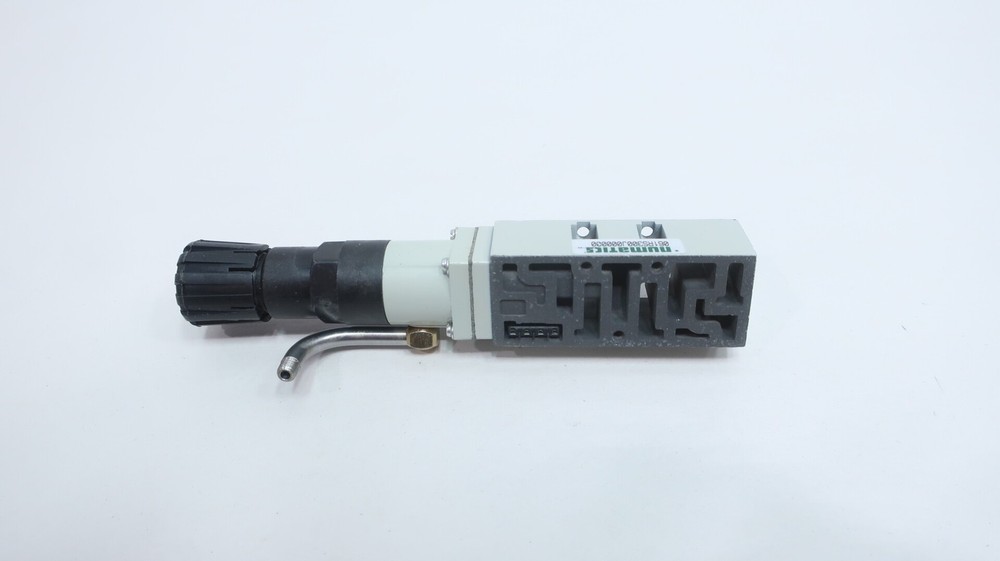 Numatics 061RS300J000030 Adjustable Pneumatic Regulator Valve