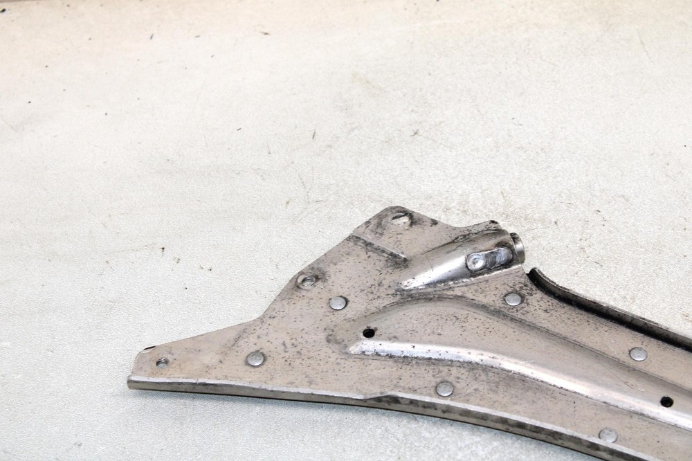 Polaris Oem Left Upper Bulkhead Support 1015015 Q1153