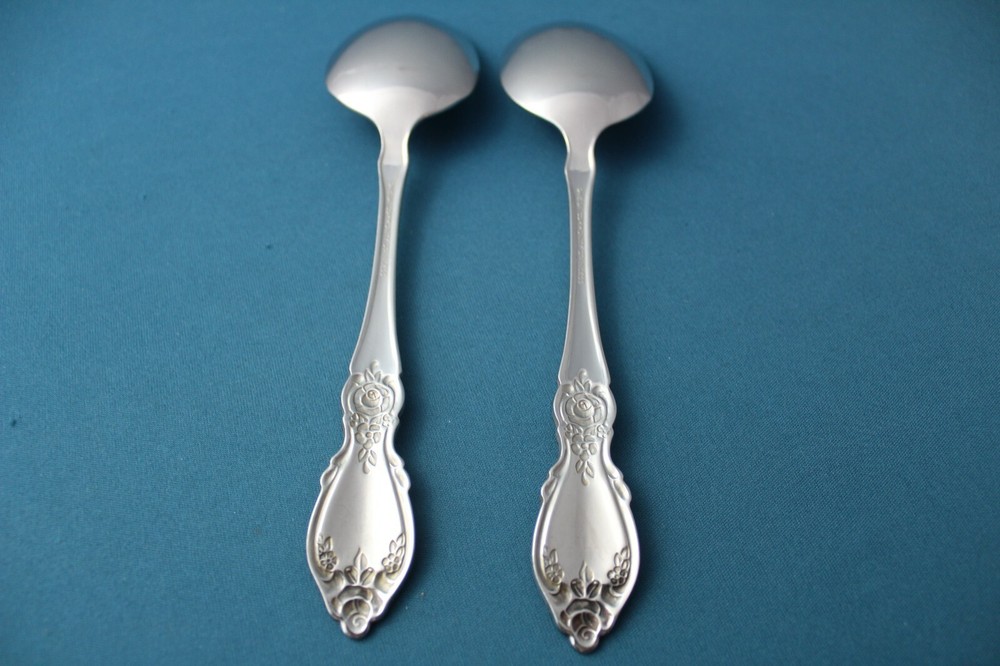 Oneida PLANTATION Serving (2pc Set) Tablespoons Community 8 3/8"
