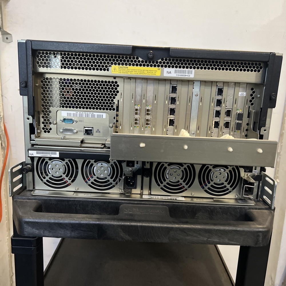 NetApp R200 Controller Head Unit Disk Array System