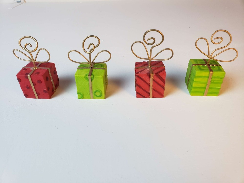 4pc Christmas Present Box Card Holders