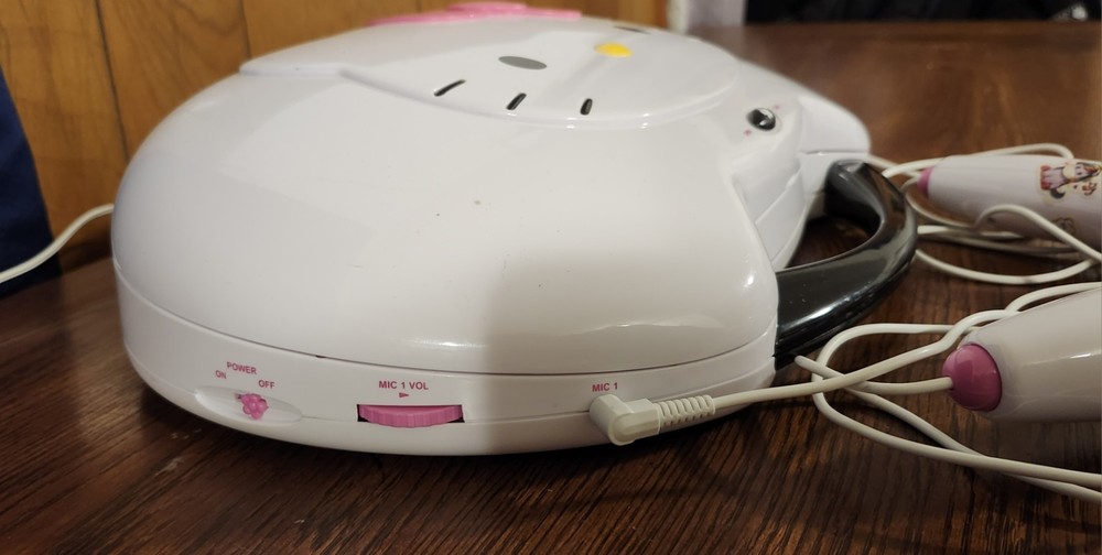 Rare Hello Kitty KT2003B CD Karaoke System CD Player 2 Microphones Fully Tested