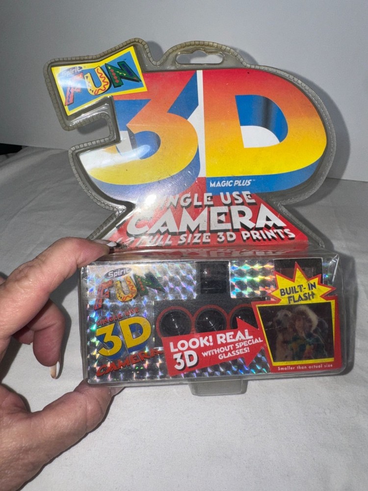 Spirit Fun 3D Magic Plus Single Use Camera Built-In Flash