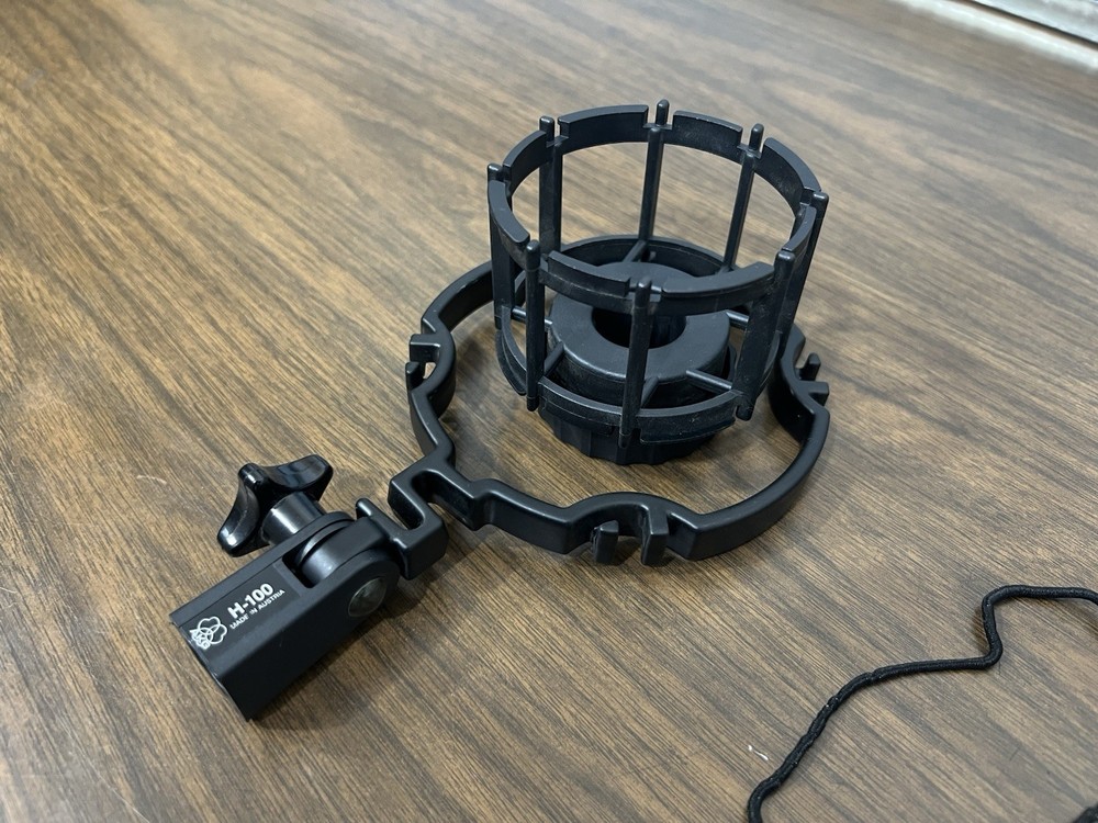 AKG H-100 Microphone Shock Mount Holder Black Plastic for Microphone