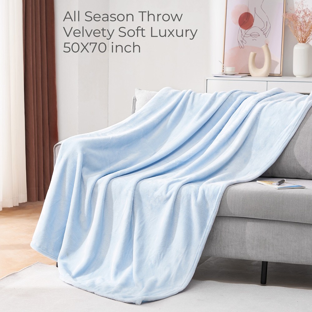 Light Blue Fleece Blankets Throws - 50x70