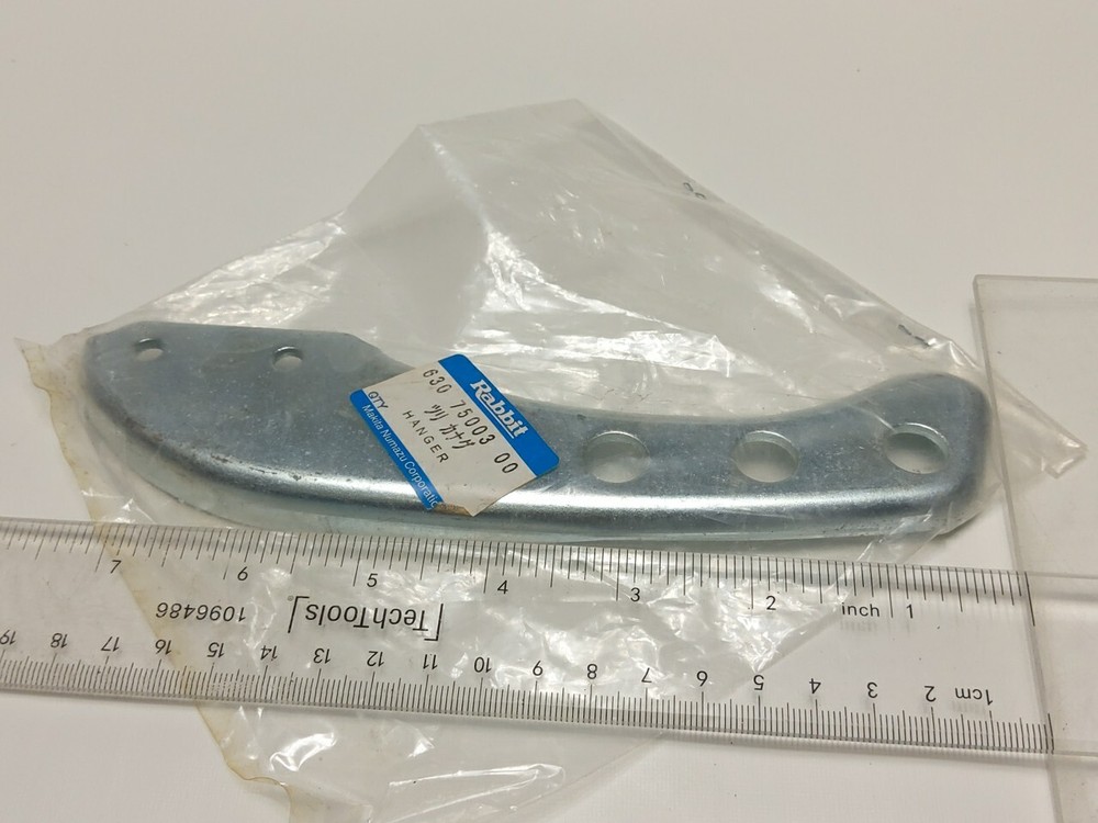 RABBIT HANGER 630-75003-00 (NEW)