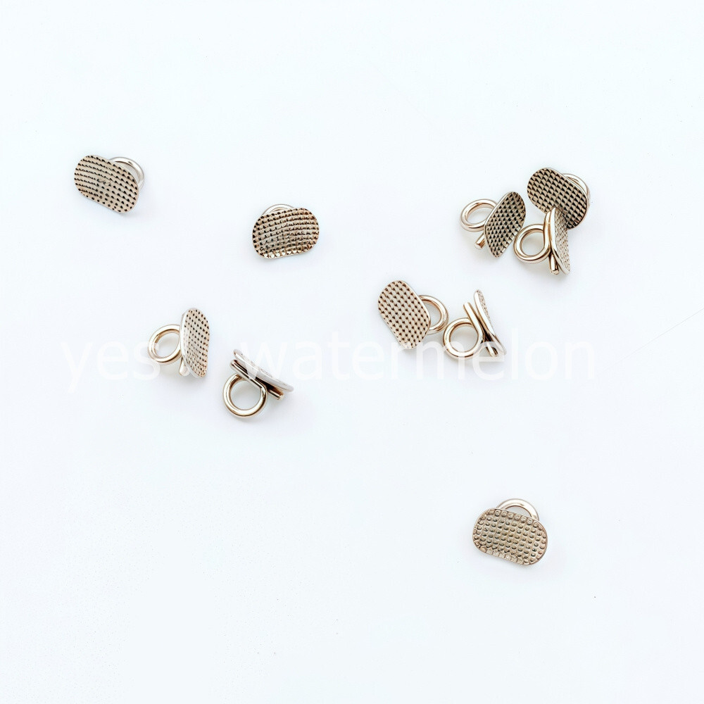 100 Pcs Dental Orthodontic Direct Bond Eyelet Rectangular Base Lingual Button